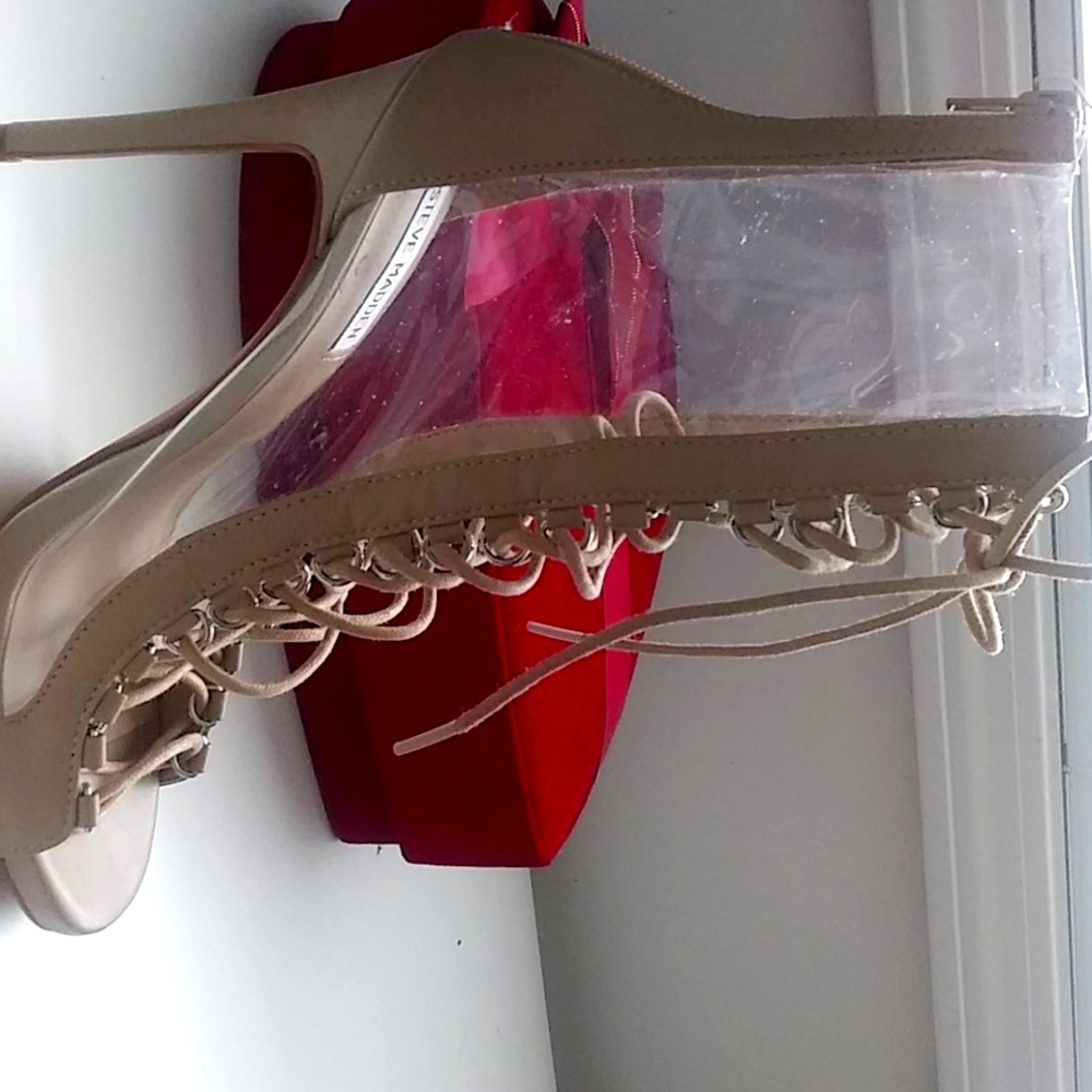 Steve Madden see true sides lace up gladiator heal